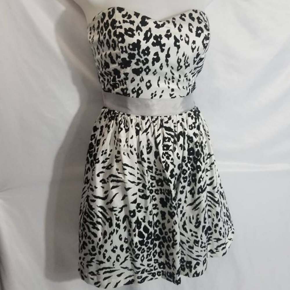 Black & White Leopard Print Ruby Rox Dress Size 5 - image 1